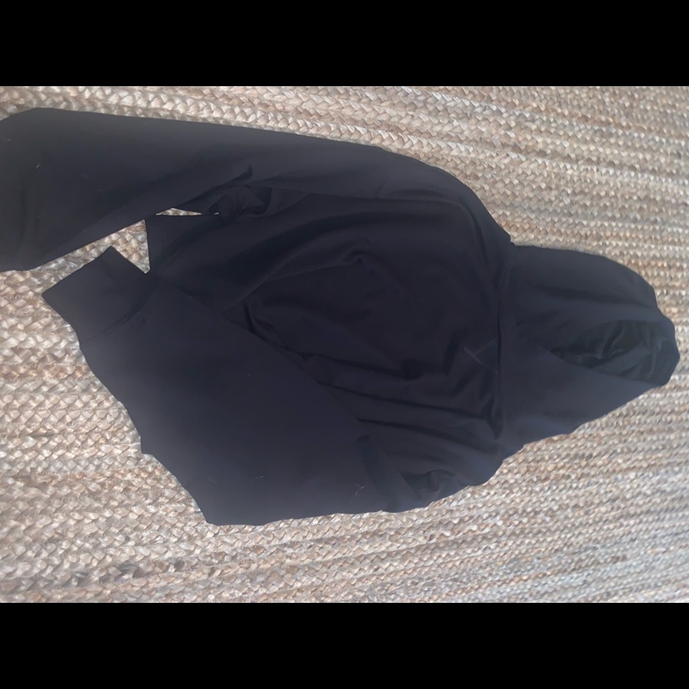 Fable rica crop sweatshirt